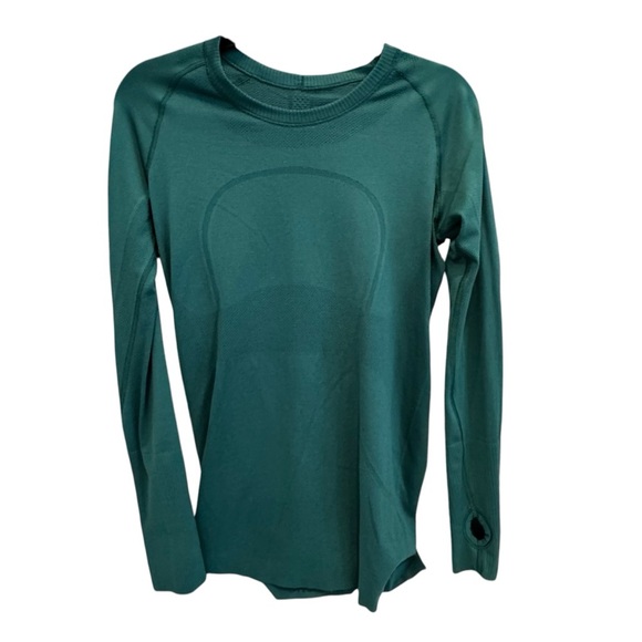 Lululemon Green Long Sleeve top with Crew Neck - Picture 4 of 8